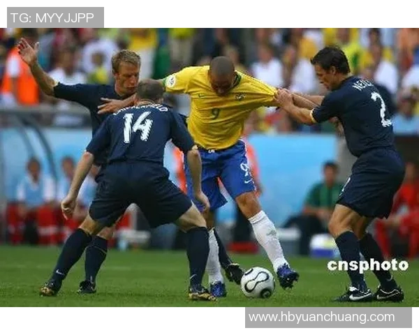 当今足坛现役巨星风采盘点揭示未退役球员的辉煌与未来